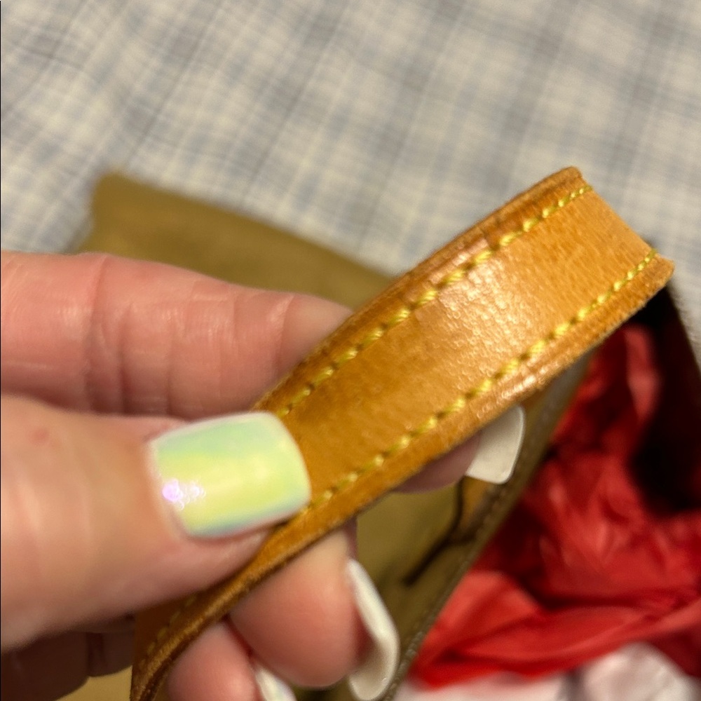 LV Monogram Vernis Reade Bronze MINI Tote Bag - Picture 3 of 16